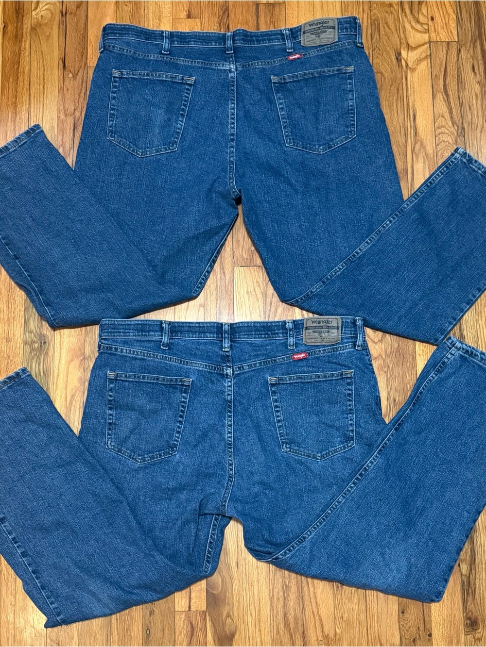 Wrangler Men's 40x29 Regular Straight Stretch Fit Blue Jeans Lot Of 2